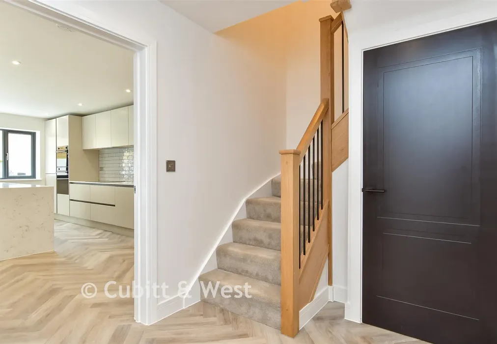 Hallway - The Ridgway, Woodingdean, Brighton, East Sussex - Wards of Kent