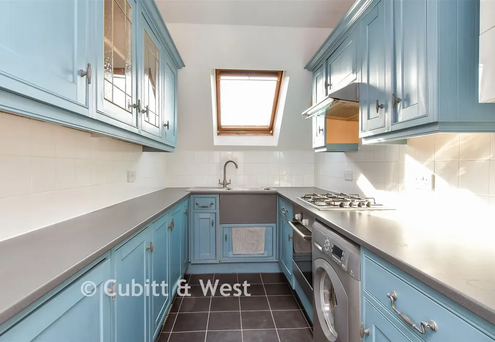 Kitchen - Granville Road, Hove, East Sussex - Wards of Kent
