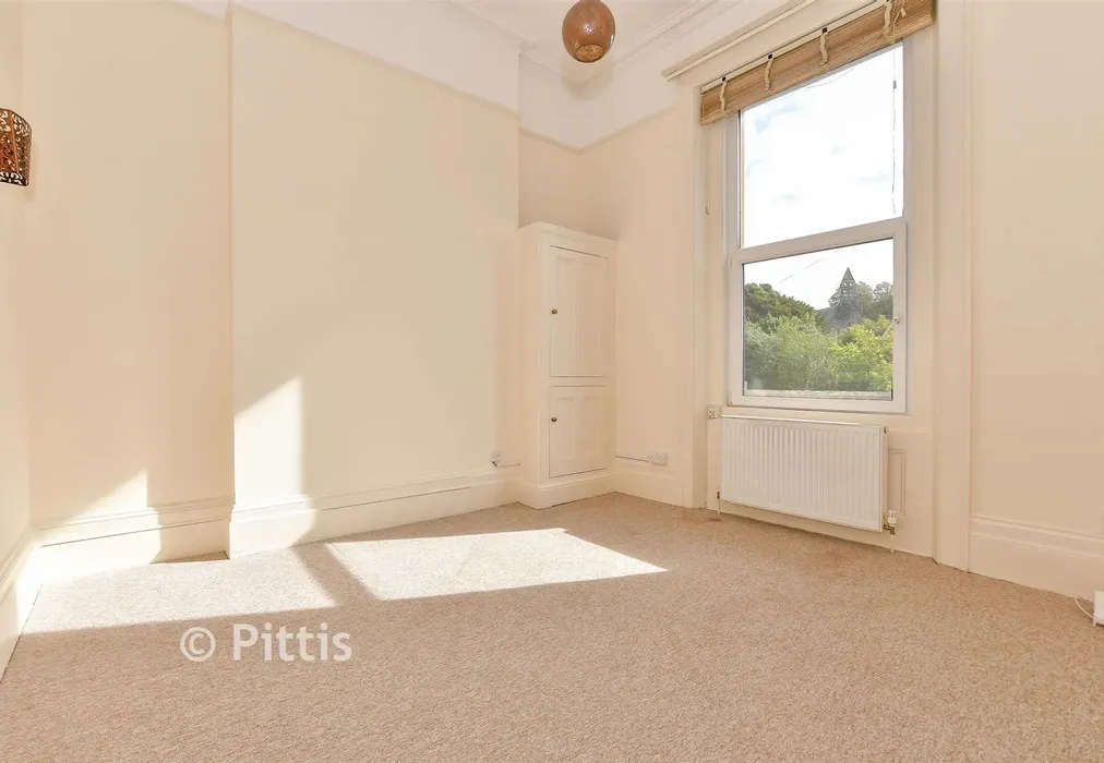 Bedroom 2 - West Hill Road, Ryde, Isle of Wight - Wards of Kent