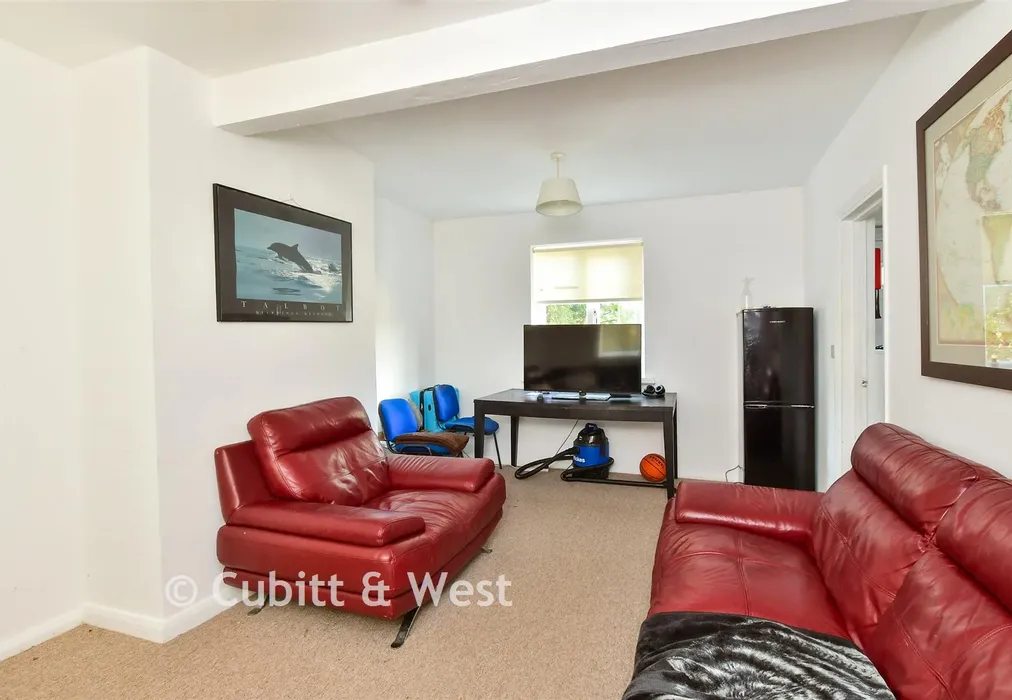 Lounge - Hillside, Brighton, East Sussex - Wards of Kent