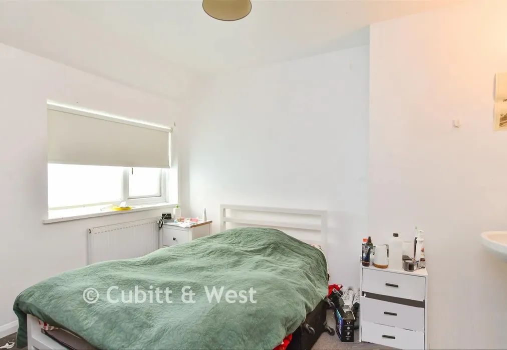 Bedroom 3 - Hillside, Brighton, East Sussex - Wards of Kent