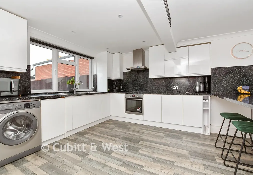 Kitchen - St. Albans Road, Sutton, Surrey - Wards of Kent