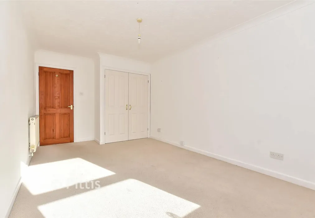 Bedroom 2 - Albert Street, Ventnor, Isle of Wight - Wards of Kent