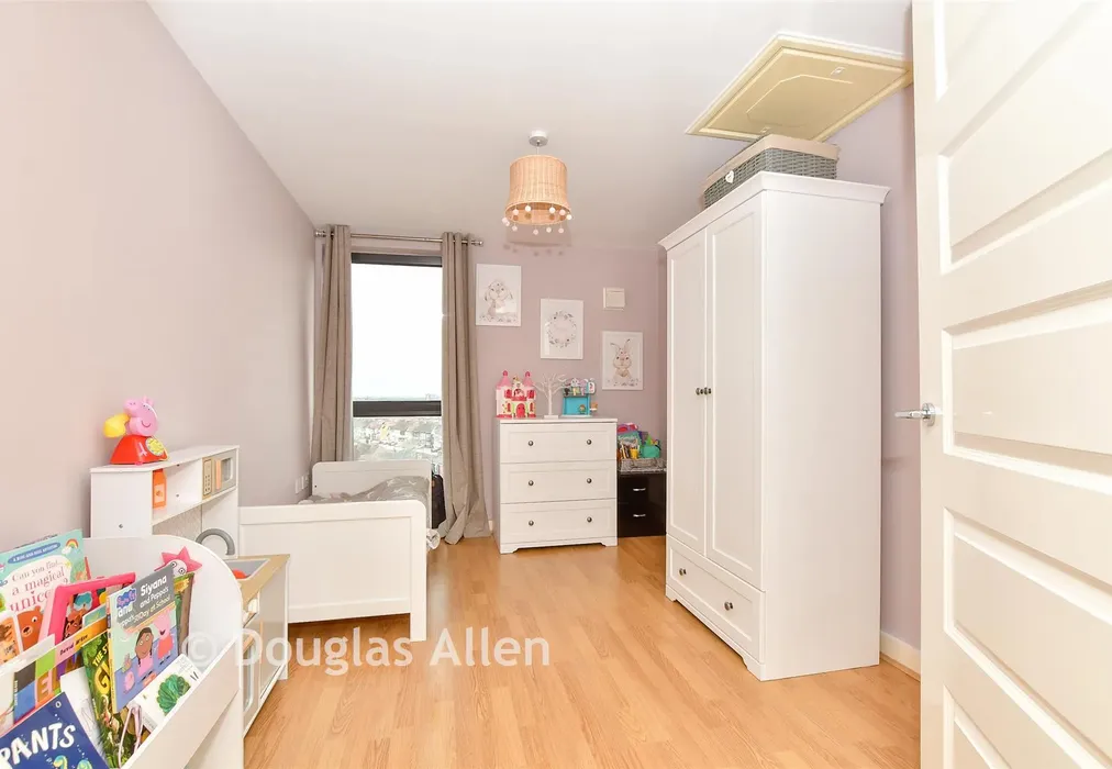 Bedroom 2 - Parham Drive, Ilford, Essex - Wards of Kent