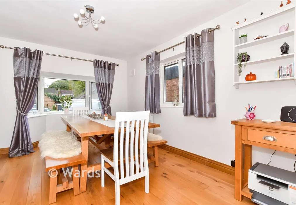 Lounge/Diner - Grange Crescent, St. Michaels, Tenterden, Kent - Wards of Kent