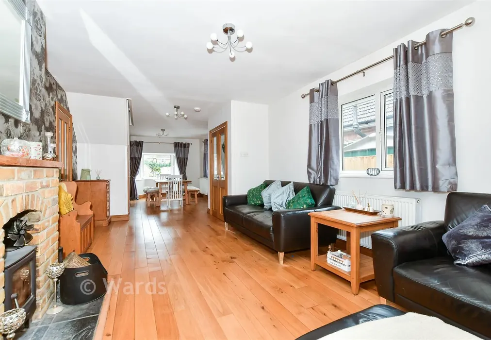 Lounge/Diner - Grange Crescent, St. Michaels, Tenterden, Kent - Wards of Kent