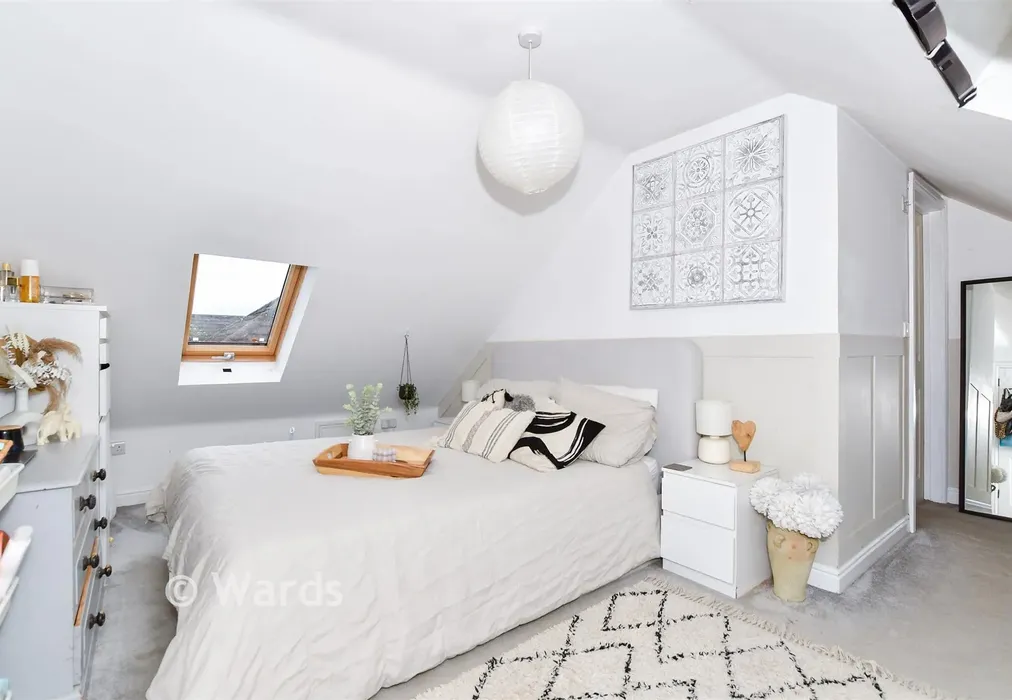 Annexe Bedroom 1 - Grange Crescent, St. Michaels, Tenterden, Kent - Wards of Kent