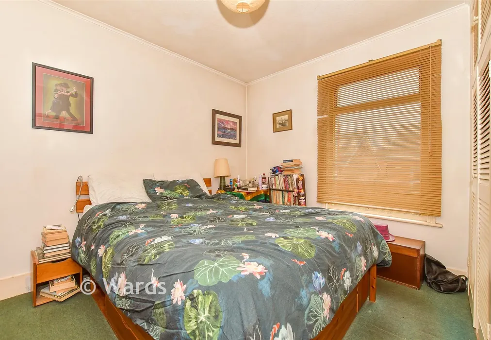 Bedroom 1 - Woodside Road, Tonbridge, Kent - Wards of Kent