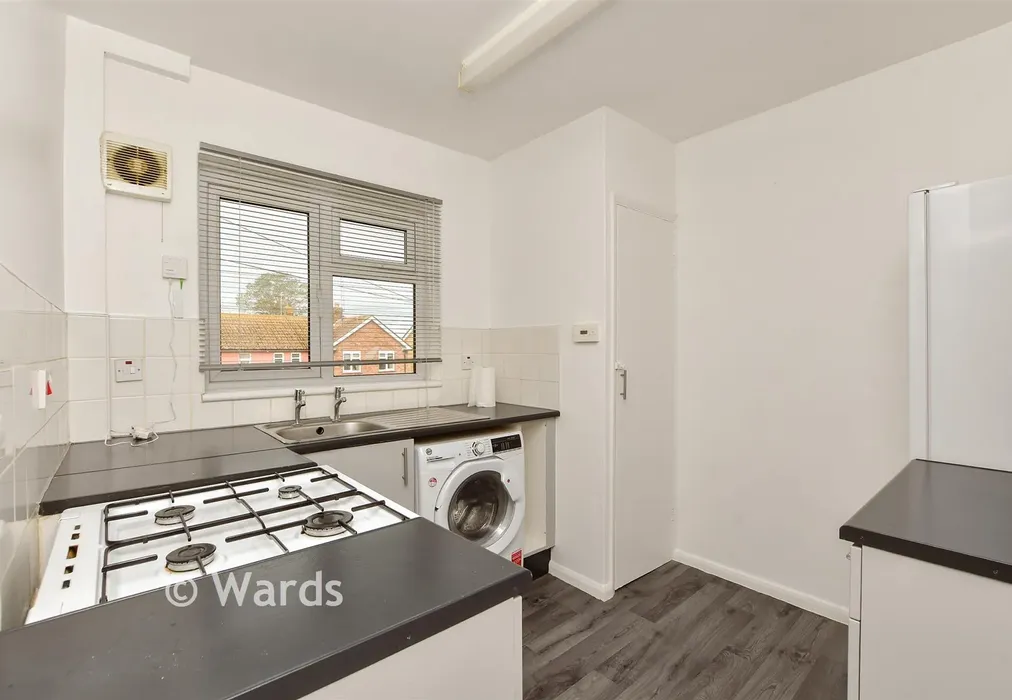 Kitchen - Charing Crescent, Westgate-On-Sea, Kent - Wards of Kent