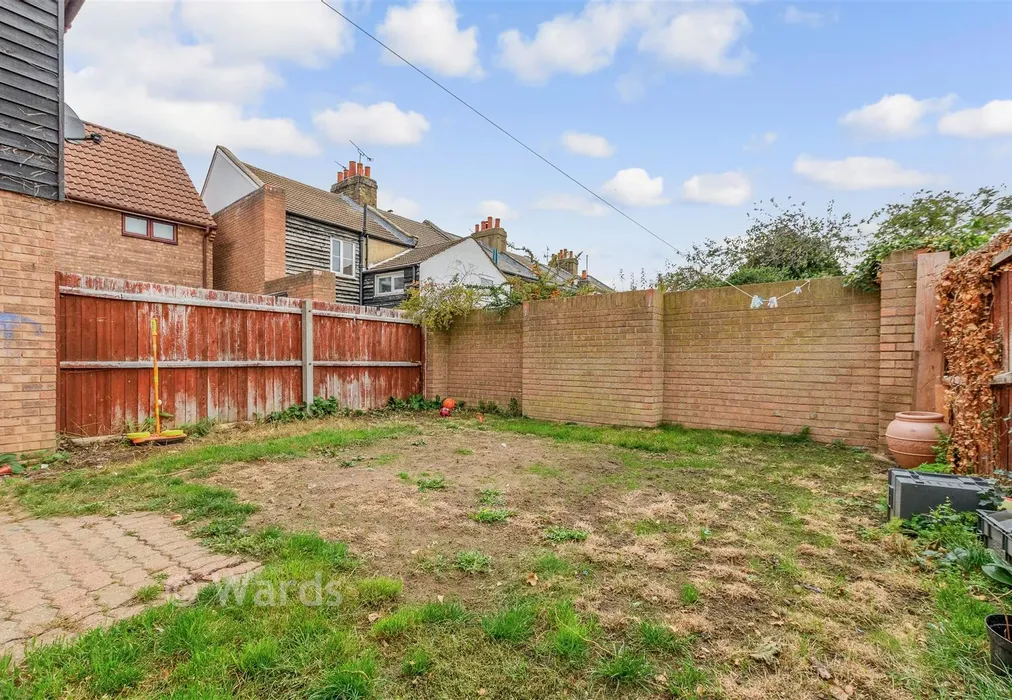 Rear Garden - Pelham Road, Gravesend, Kent - Wards of Kent