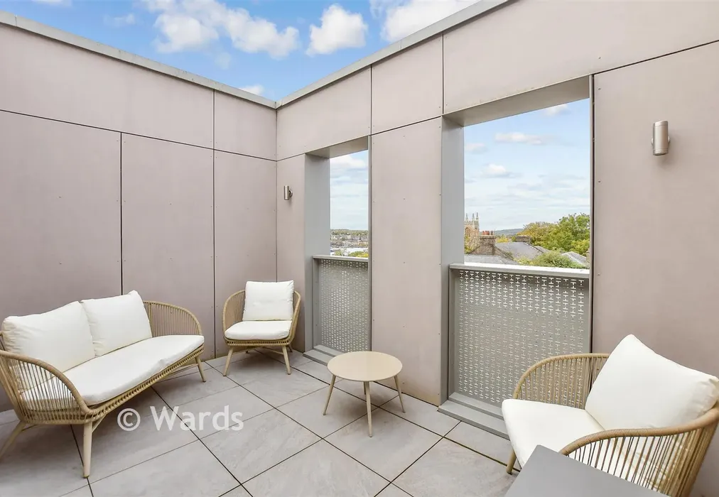 Balcony / Terrace - Khartoum Parade, Chatham Maritime, Chatham, Kent - Wards of Kent