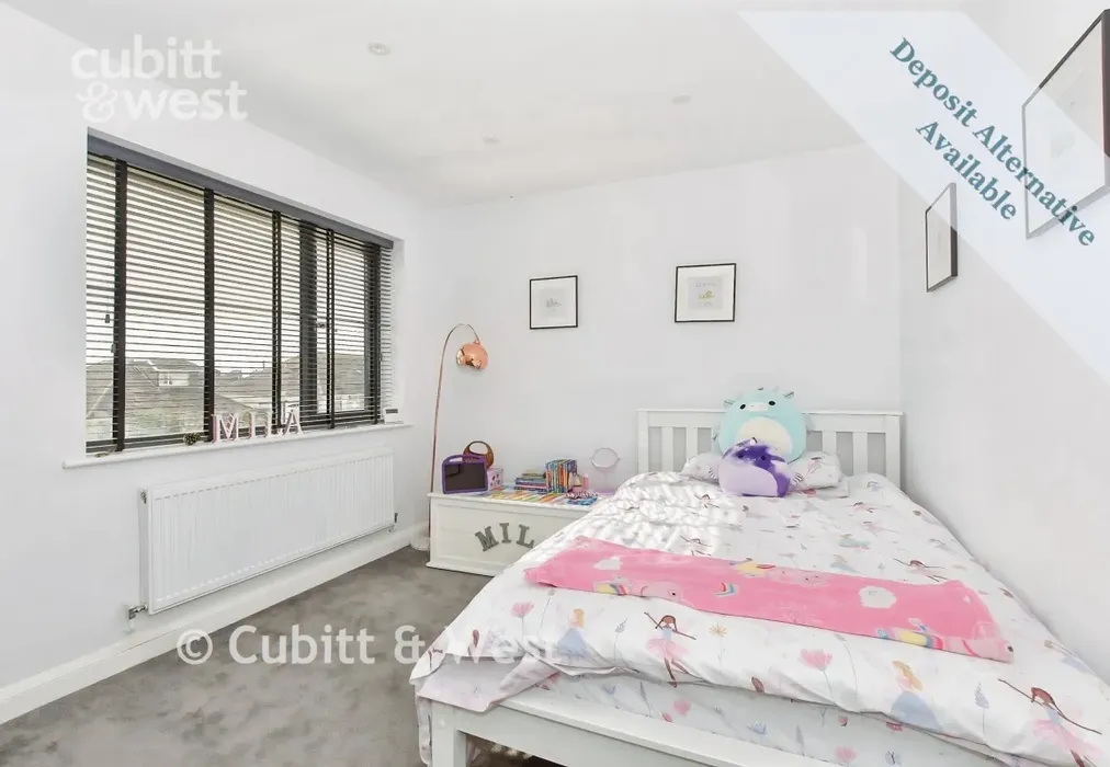 Bedroom - DEPOSIT ALTERNATIVE AVAILABLE, Brambletyne Avenue, BN2 - Wards of Kent