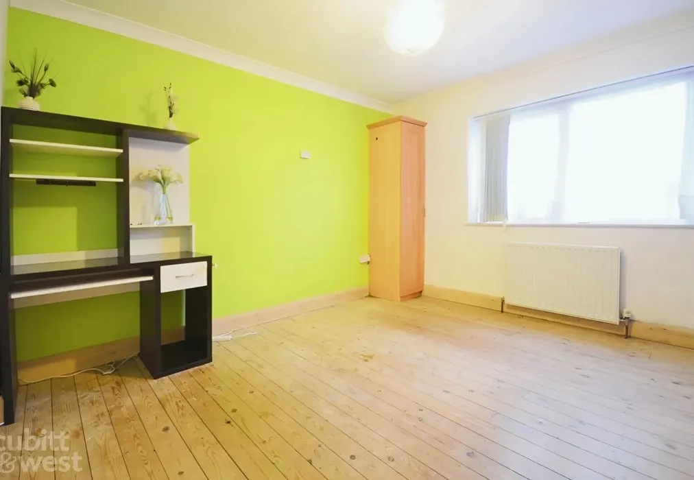 57b4ffc8-bedroom2 - South Coast Road, Peacehaven, BN10 - Wards of Kent