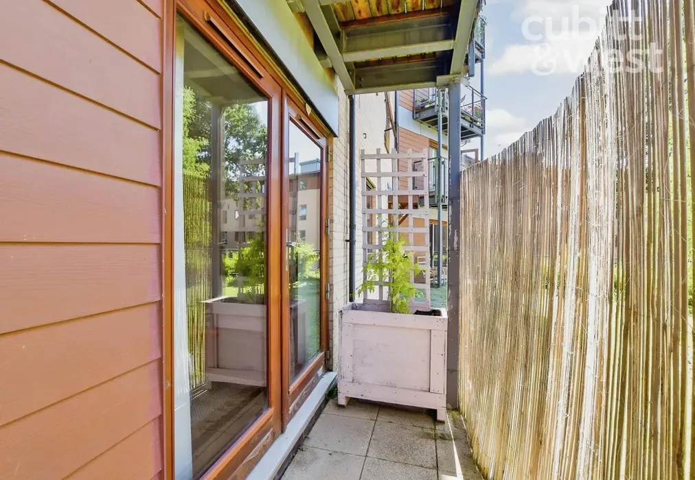 Balcony - Finlay Court, Commonwealth Drive, RH10 - Wards of Kent