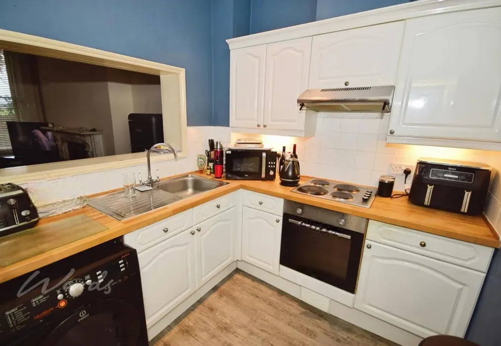 merton kitchen - Castle Hill Rochester ME1 - Wards of Kent