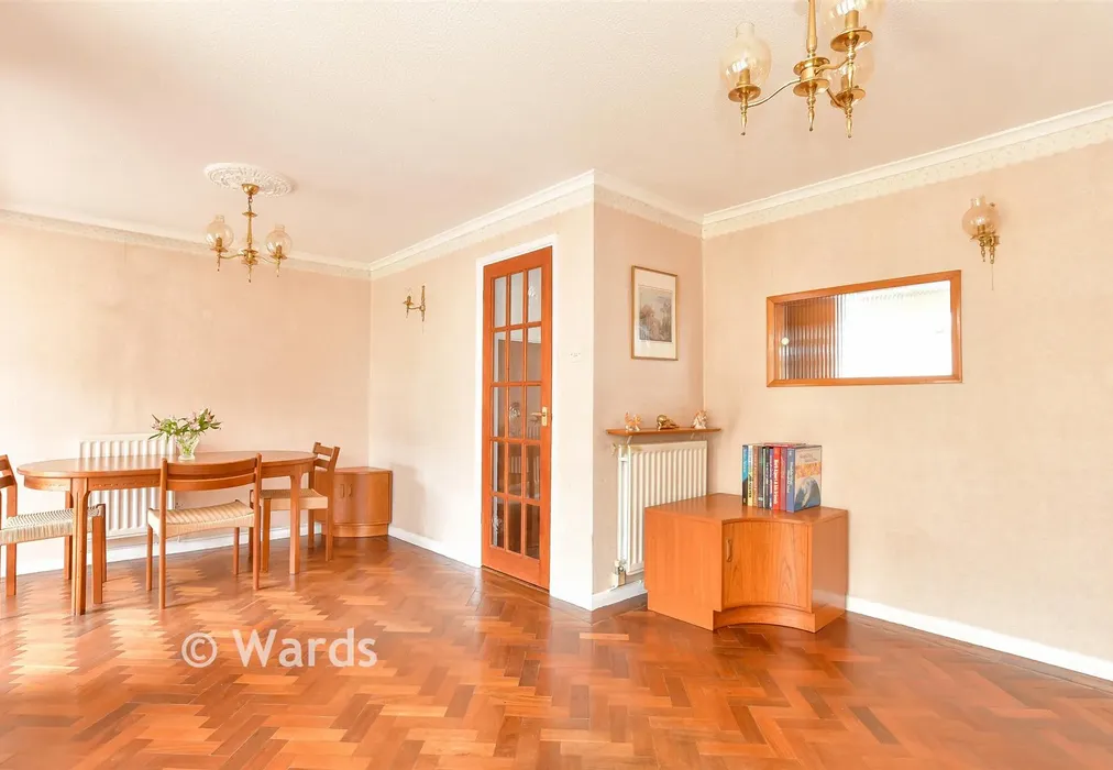 Lounge - Fallowfield, Chatham, Kent - Wards of Kent
