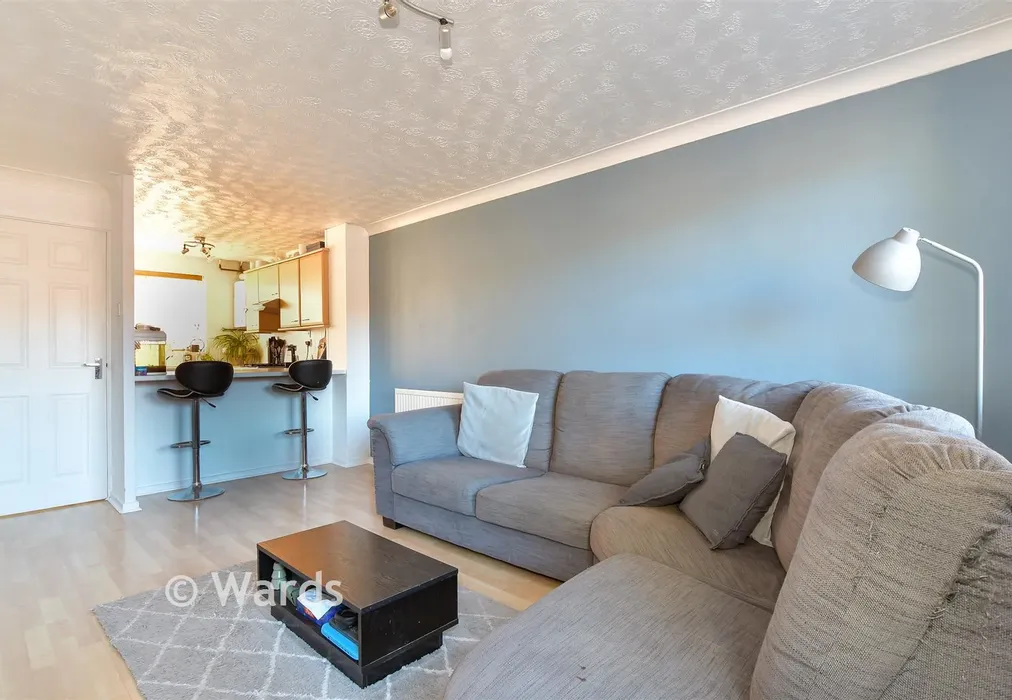 Lounge/Diner - Bilsington Close, Walderslade, Chatham, Kent - Wards of Kent