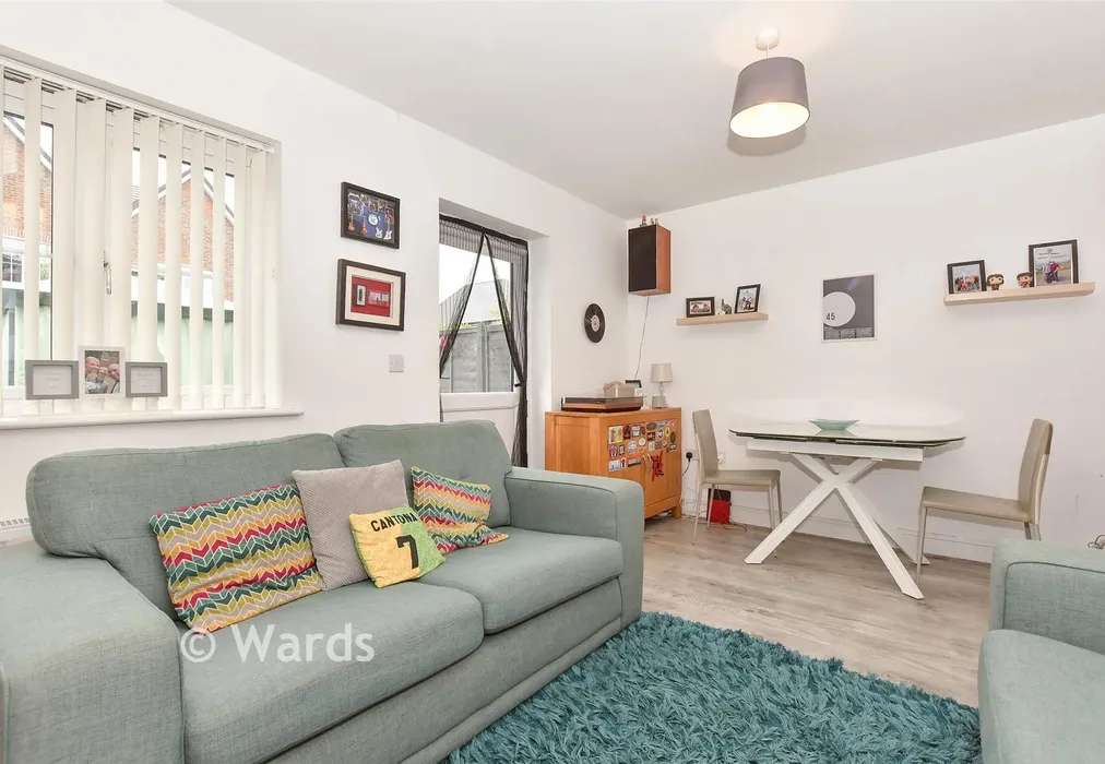 Lounge/Diner - Orchid Road, Wouldham, Rochester, Kent - Wards of Kent