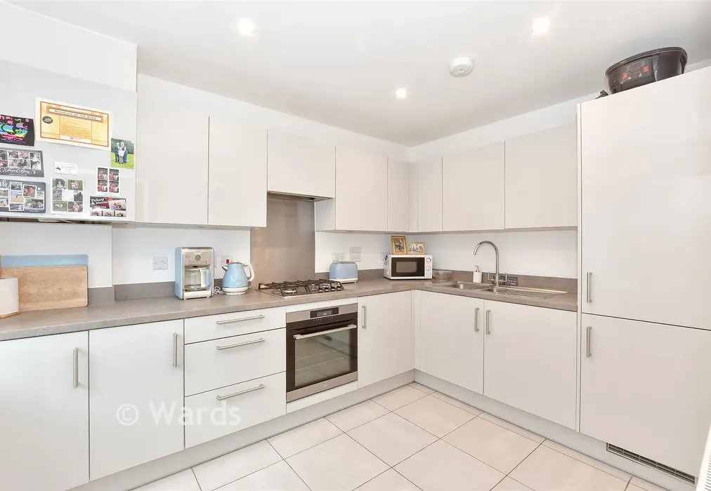 Kitchen - Orchid Road, Wouldham, Rochester, Kent - Wards of Kent