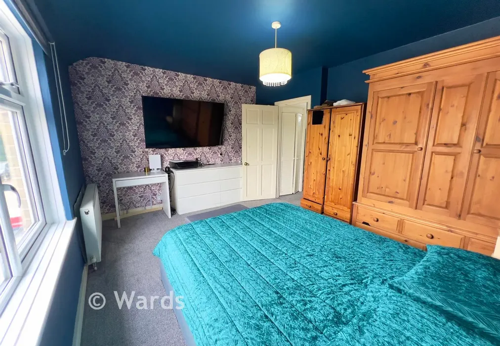 Bedroom 1 - Poplar Road, Broadstairs, Kent - Wards of Kent