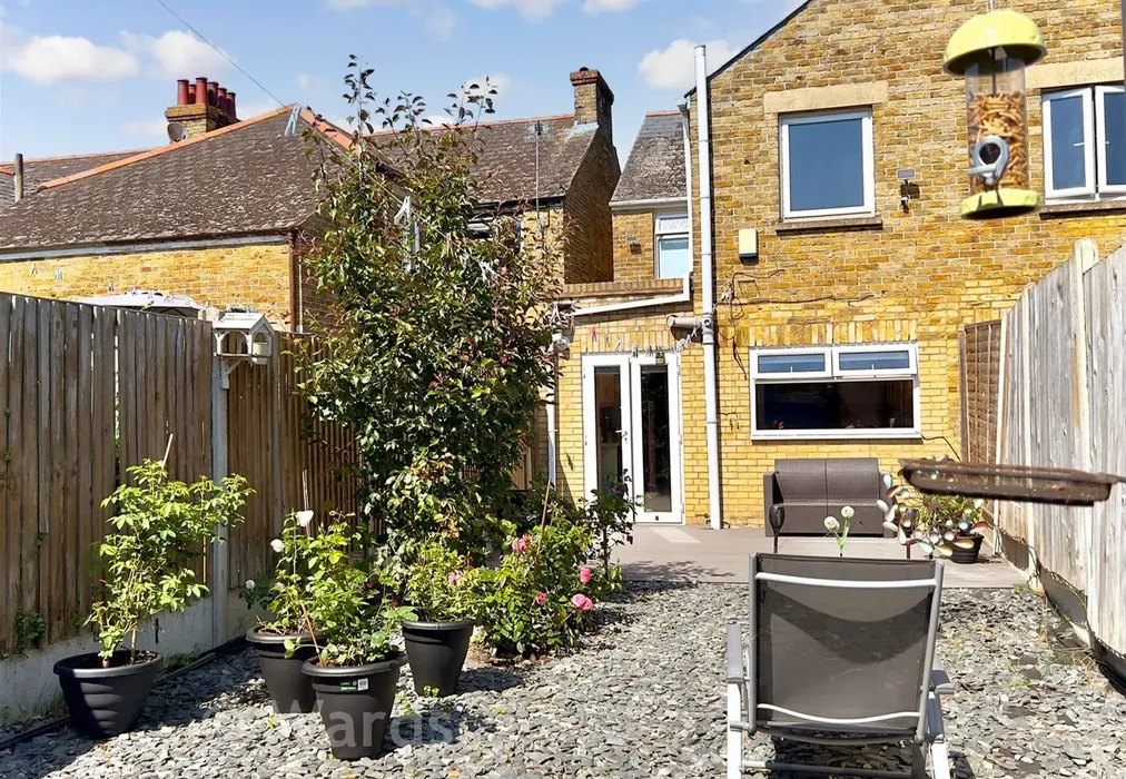 Rear Garden - Poplar Road, Broadstairs, Kent - Wards of Kent