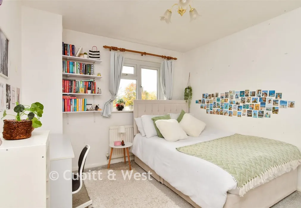 Bedroom 4 - Cooksbridge, Lewes, East Sussex - Wards of Kent