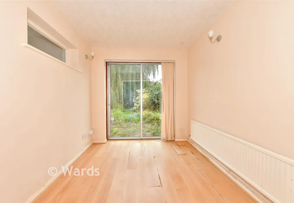 Dining Area - Old Bridge Road, Whitstable, Kent - Wards of Kent