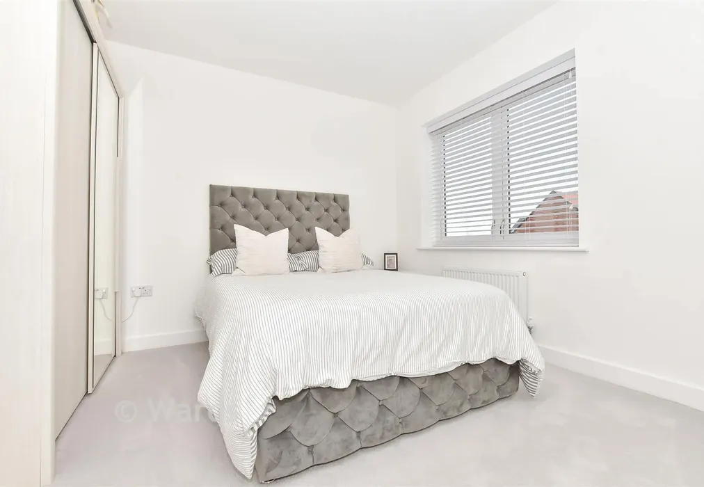 Bedroom 2 - Citronella Road, Chestfield, Whitstable, Kent - Wards of Kent
