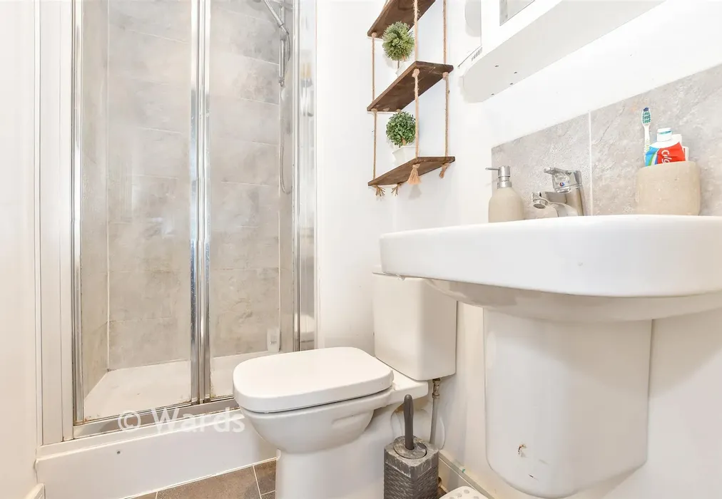 En-Suite Shower Room - Coleman Way, Langley, Maidstone, Kent - Wards of Kent