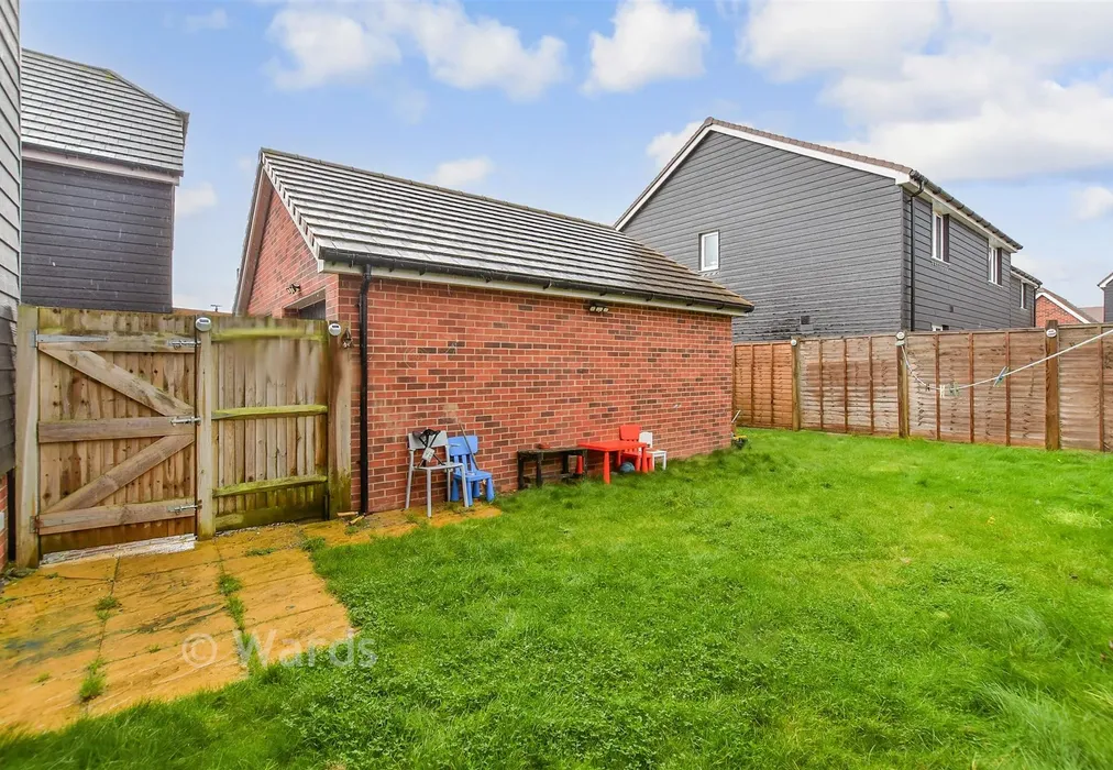 Rear Garden - Coleman Way, Langley, Maidstone, Kent - Wards of Kent