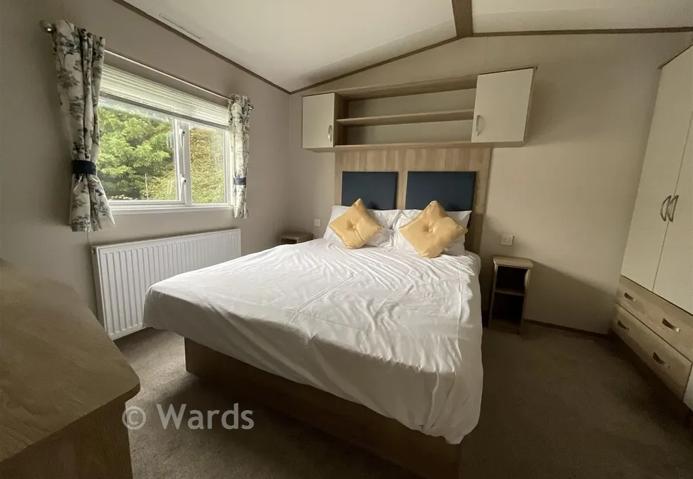 Bedroom 1 - Shottendane Road, Birchington, Kent - Wards of Kent
