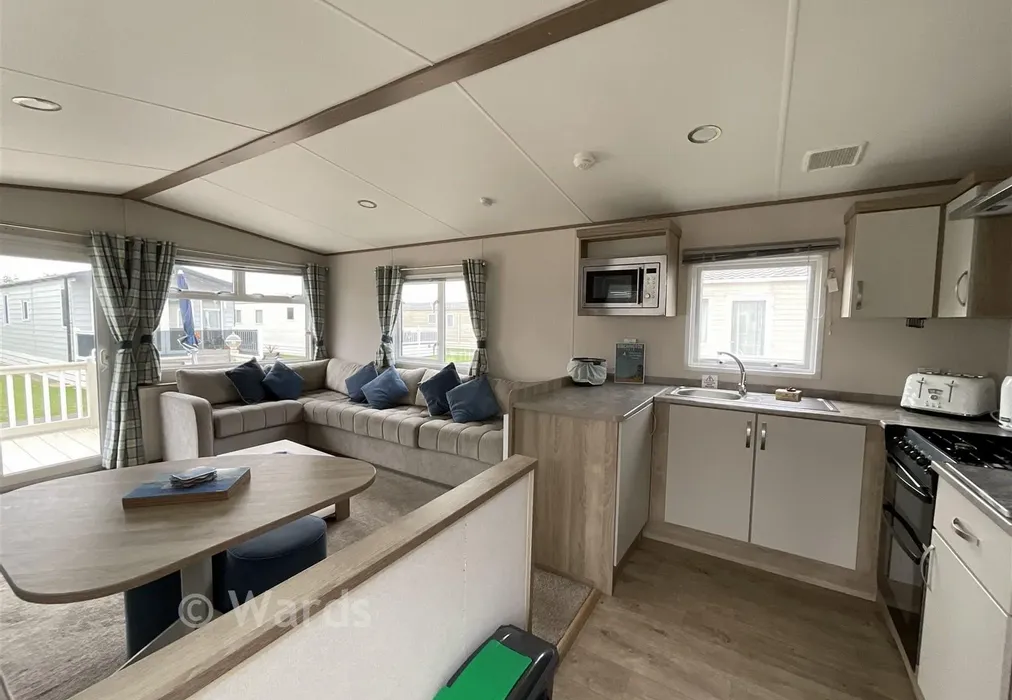 Lounge/Kitchen - Shottendane Road, Birchington, Kent - Wards of Kent