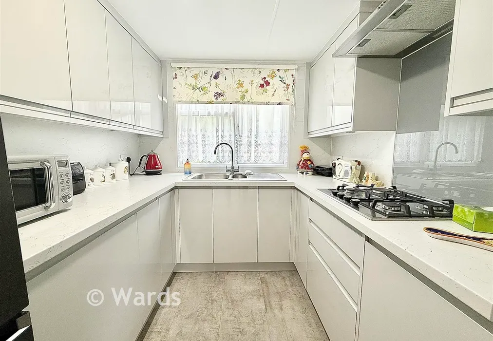 Kitchen - Harvel Road, Meopham, Kent - Wards of Kent