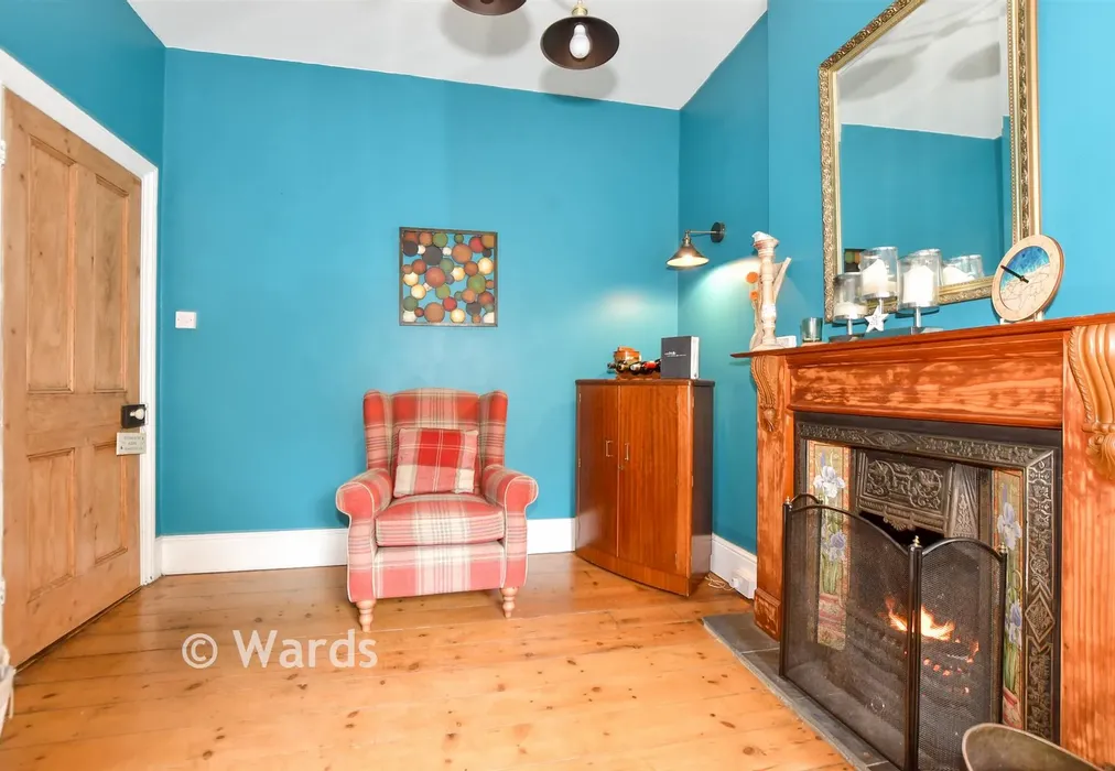 Dining Room - Queens Gardens, Herne Bay, Kent - Wards of Kent