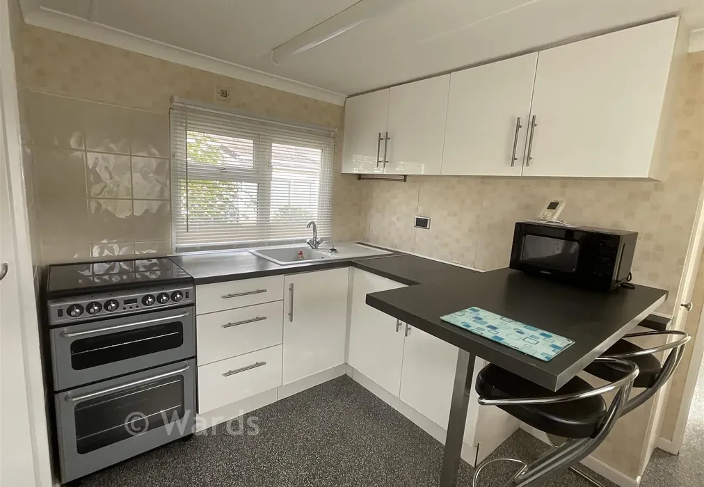Kitchen - Kingsmead Park, Allhallows, Rochester, Kent - Wards of Kent