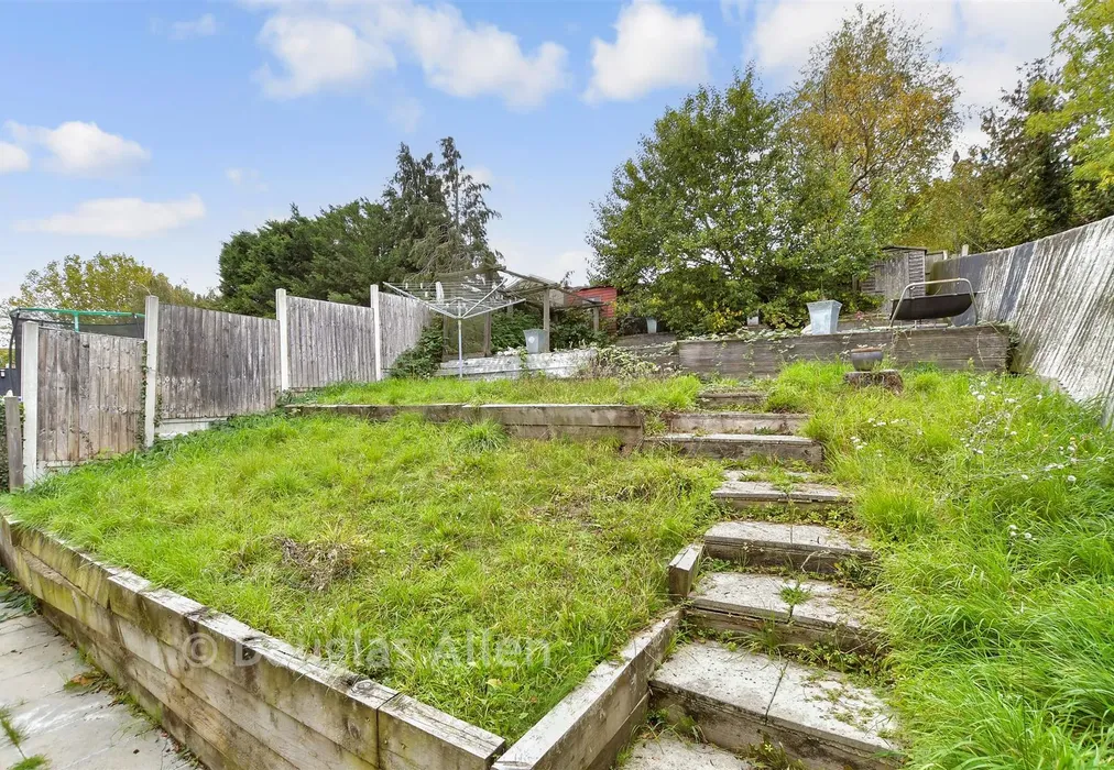 Rear Garden - Botelers, Lee Chapel South, Basildon, Essex - Wards of Kent