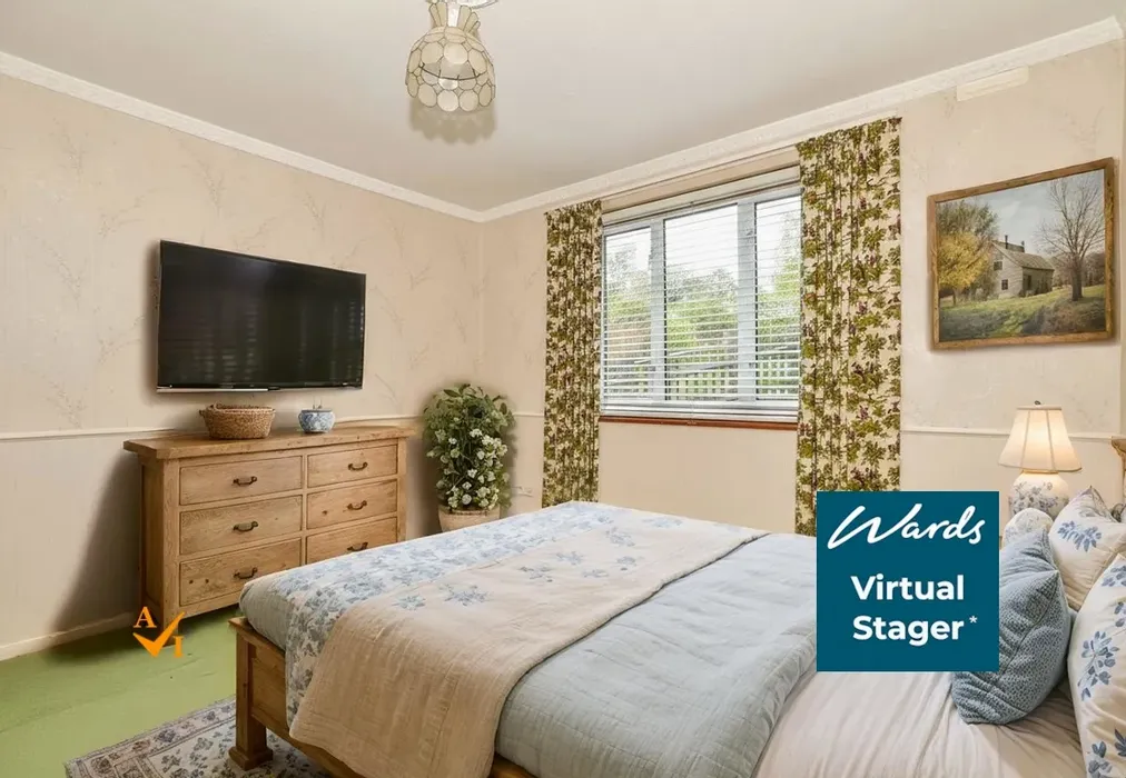 Bedroom 2 (Farmhouse style) - Sandhurst Road, Tunbridge Wells, Kent - Wards of Kent
