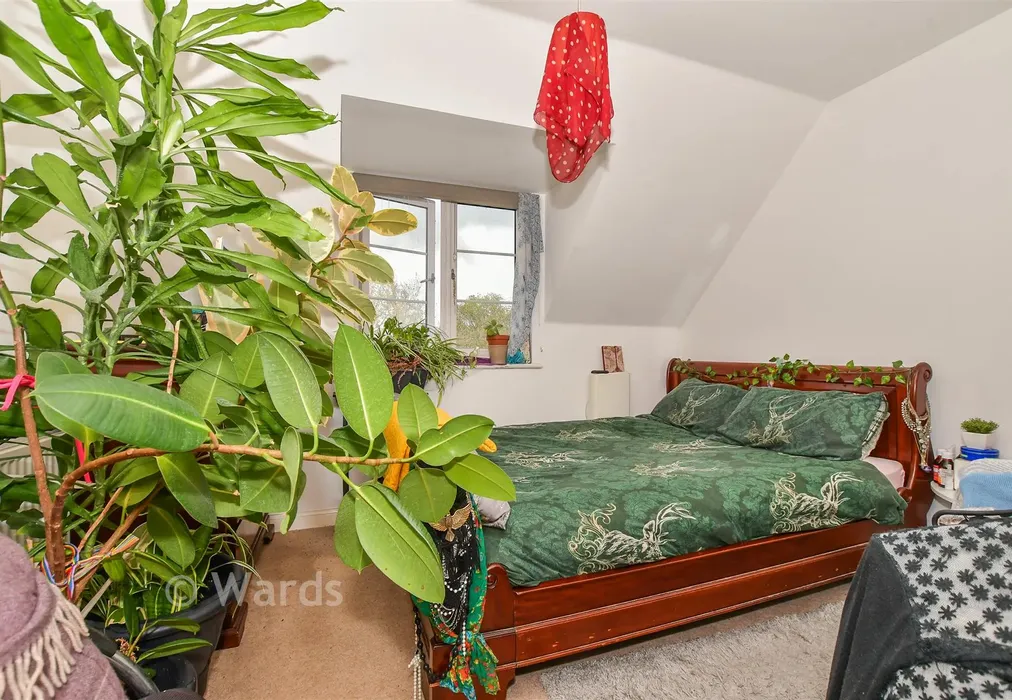 Bedroom - Crabapple Road, Tonbridge, Kent - Wards of Kent