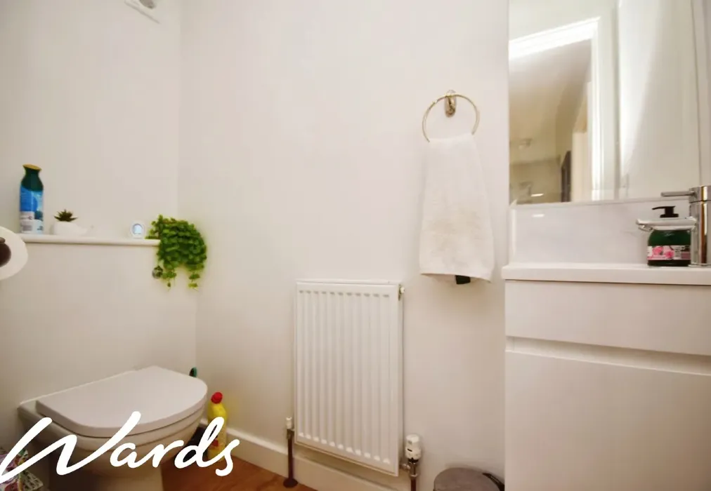 06013a6c-DSC_0015 - Marsh Crescent New Romney TN28 - Wards of Kent