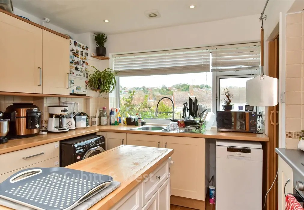 Kitchen - Stanstead Crescent, Woodingdean, Brighton, East Sussex - Wards of Kent
