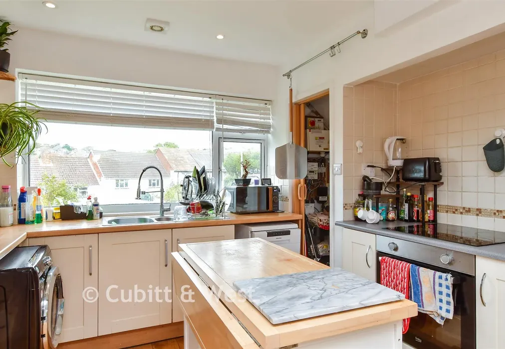 Kitchen - Stanstead Crescent, Woodingdean, Brighton, East Sussex - Wards of Kent