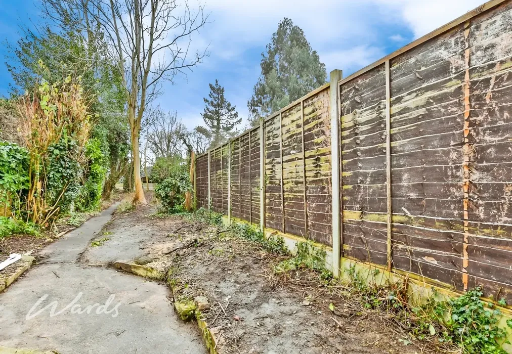 47119cd9-901GRI9H - Loose Road Maidstone ME15 - Wards of Kent