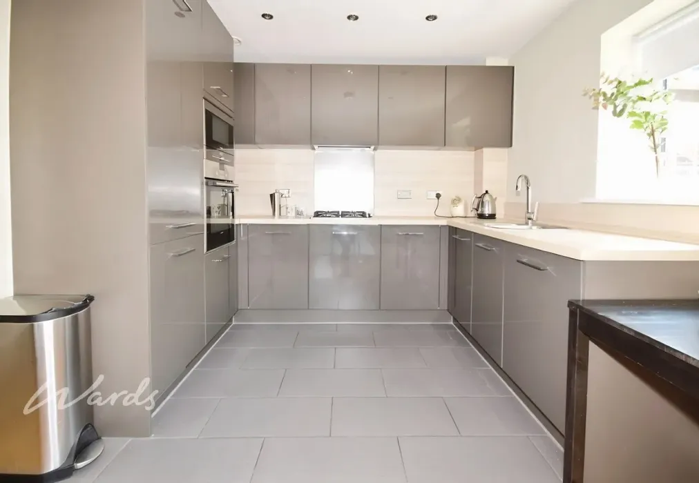 c7ed4a37-Kitchen - Campion Square Dunton Green TN14 - Wards of Kent