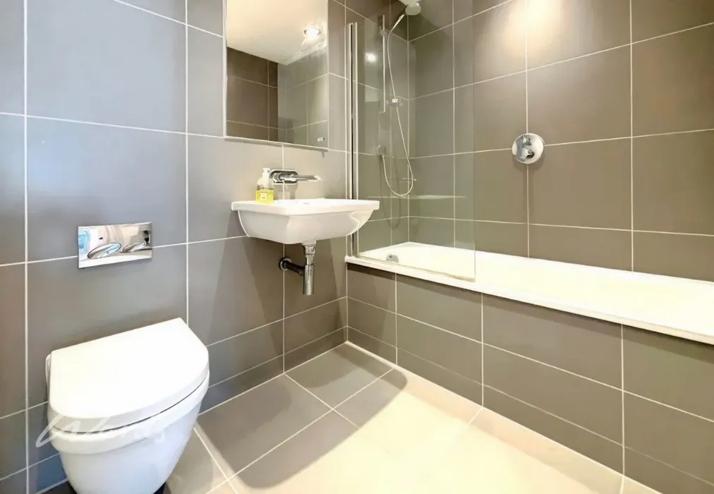 98bfd8f5-Bathroom - Campion Square Dunton Green TN14 - Wards of Kent