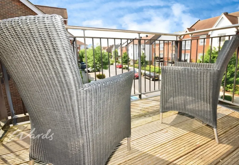 34c9e7c1-Balcony - Campion Square Dunton Green TN14 - Wards of Kent