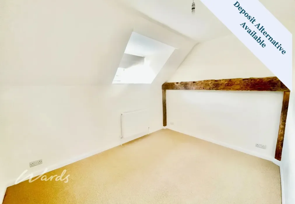 12517b76-Bedroom 202 - The Street Sissinghurst TN17 - Wards of Kent