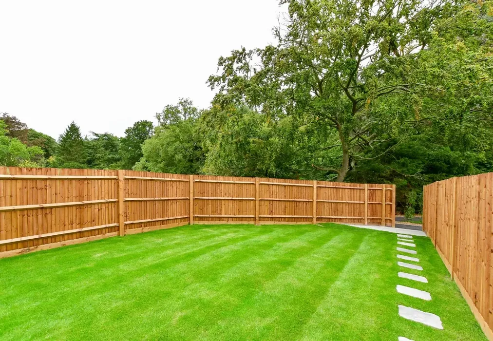 garden 21 - Fawkham Manor Fawkham Lane DA3 - Wards of Kent