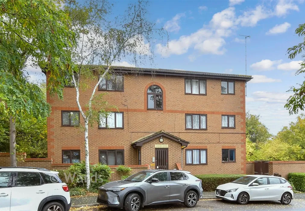 External W - Winston Close, Greenhithe, Kent - Wards of Kent