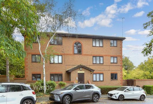 Winston Close, Greenhithe, Kent - Wards of Kent