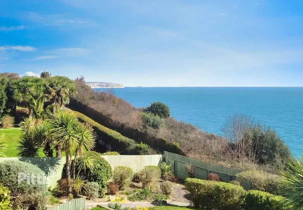  - Northcliff Gardens Shanklin PO37 - Wards of Kent